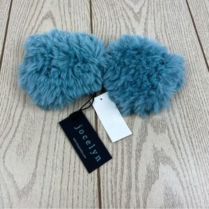 Jocelyn Women's Mandy Faux Fur Fingerless Knit Mittens OS Blue $65